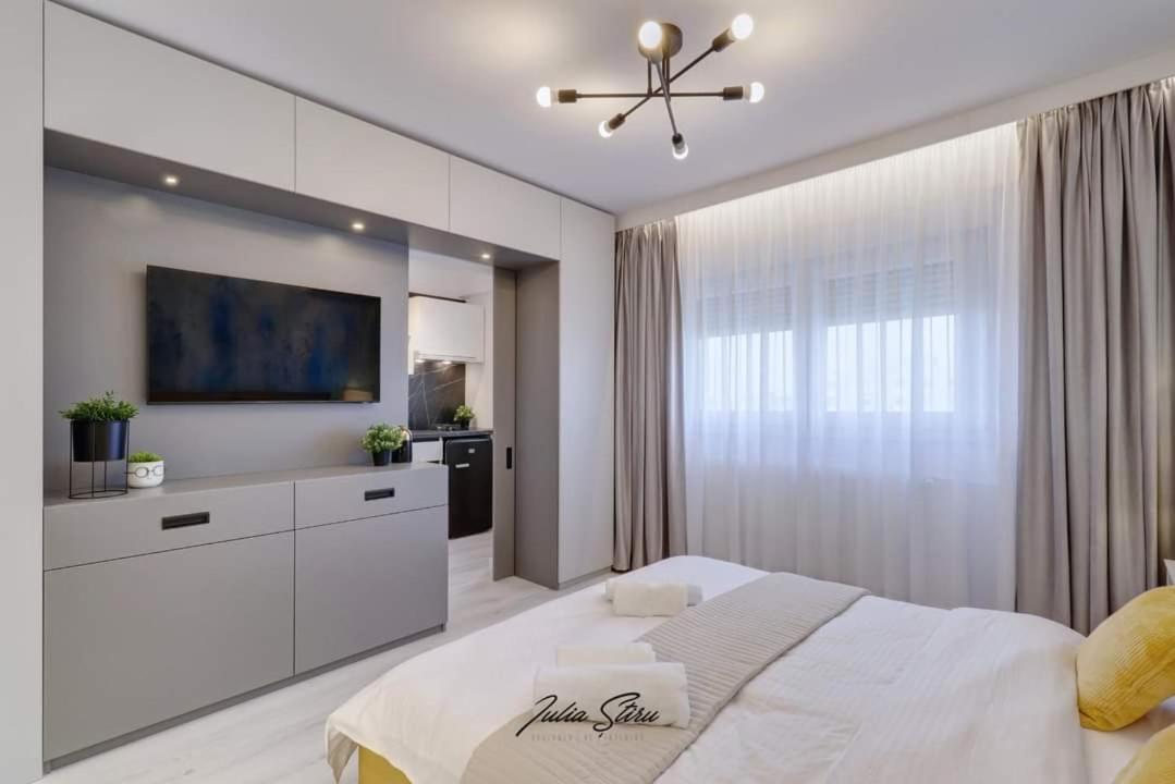 Government Deluxe Studio By Magic Apartments Бухарест Экстерьер фото